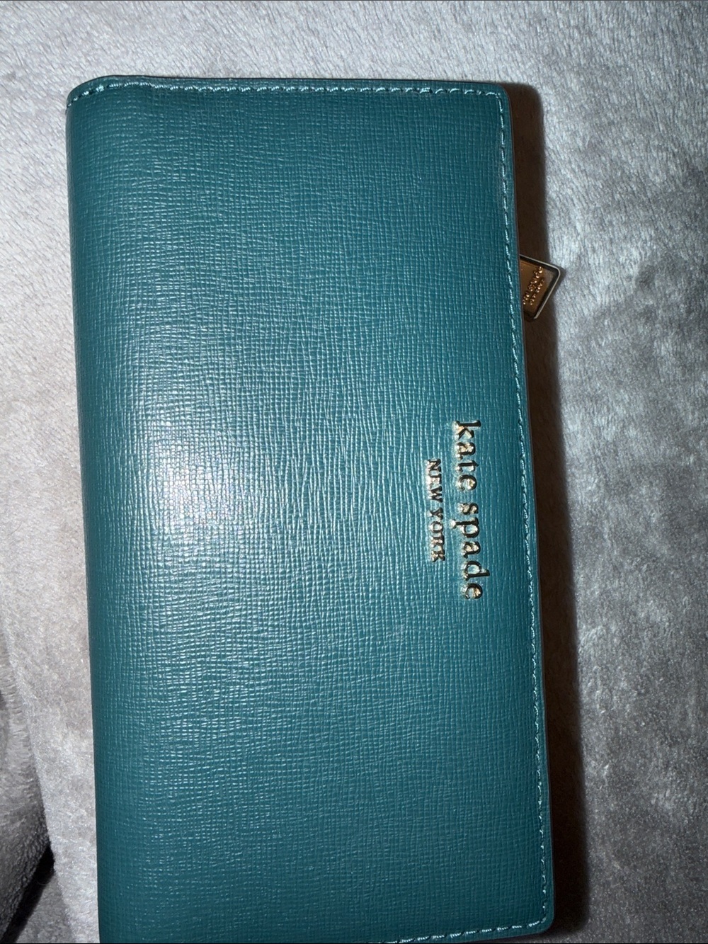 Kate Spade saffiano leather slim Bifold Wallet Morgan
